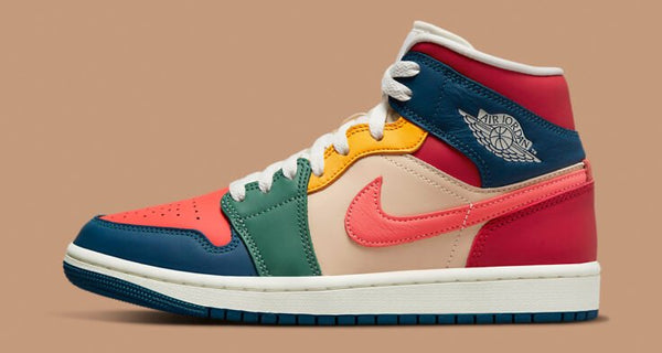 WMNS Air Jordan 1 Mid "Magic Ember"